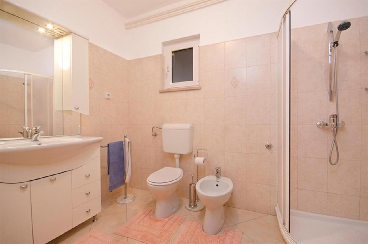 Apartments Bungavilia Rovinj Eksteriør bilde
